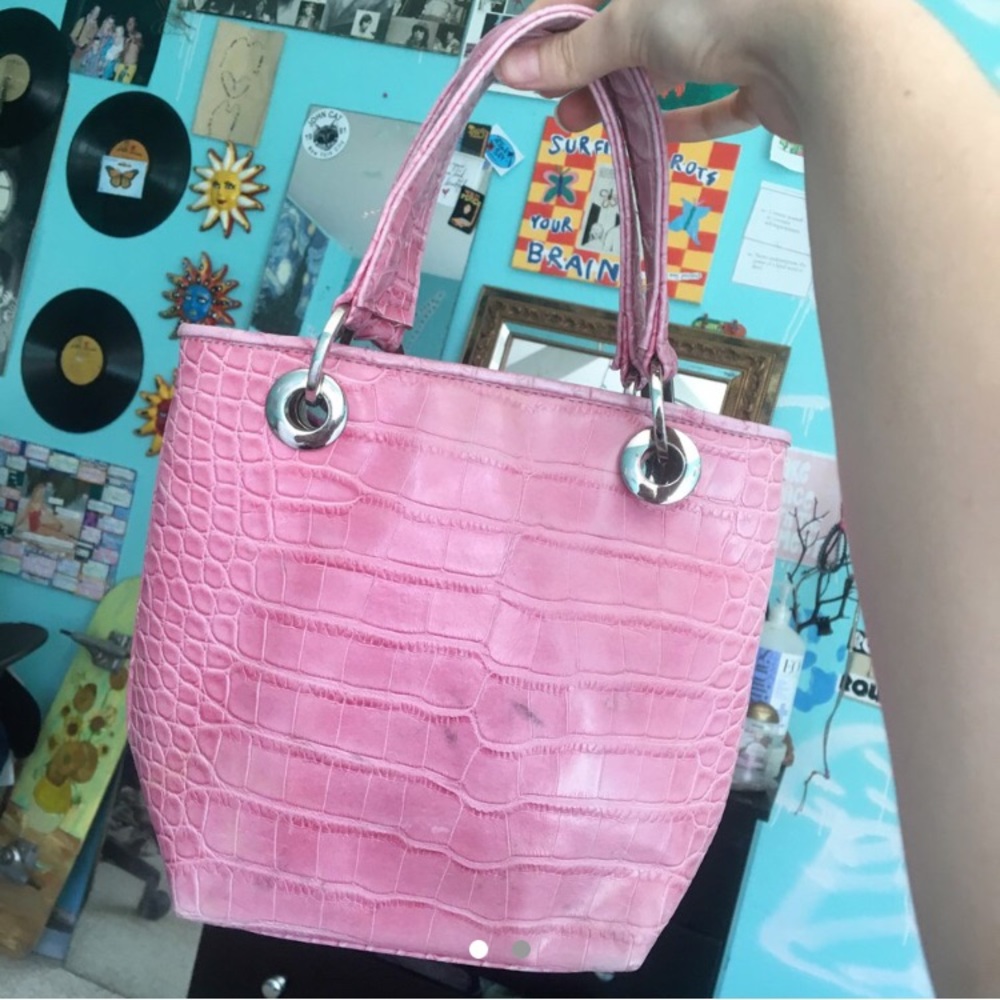 pink purse 👛